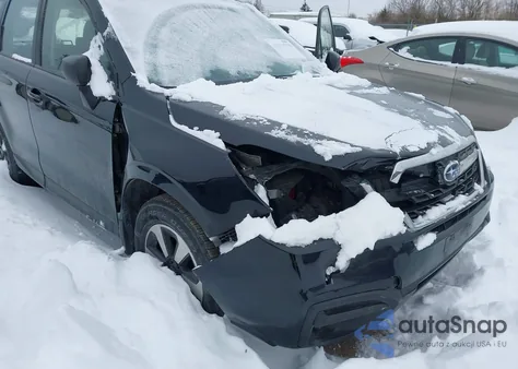 2017 Subaru Forester 2.5I z USA, uszkodzony, nr VIN JF2SJABC2HH417623